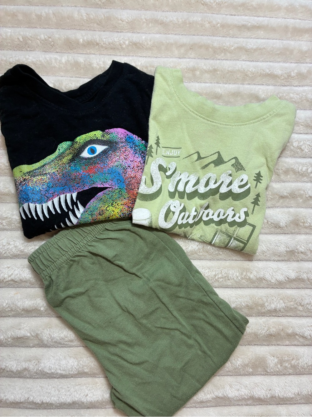 Cat & Jack Toddler 3-Piece Outfit Bundle 2T 18M S’mores Dino Joggers